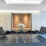 Sparkling Midtown Studio W Gym Nr Times Sq Nyc-228